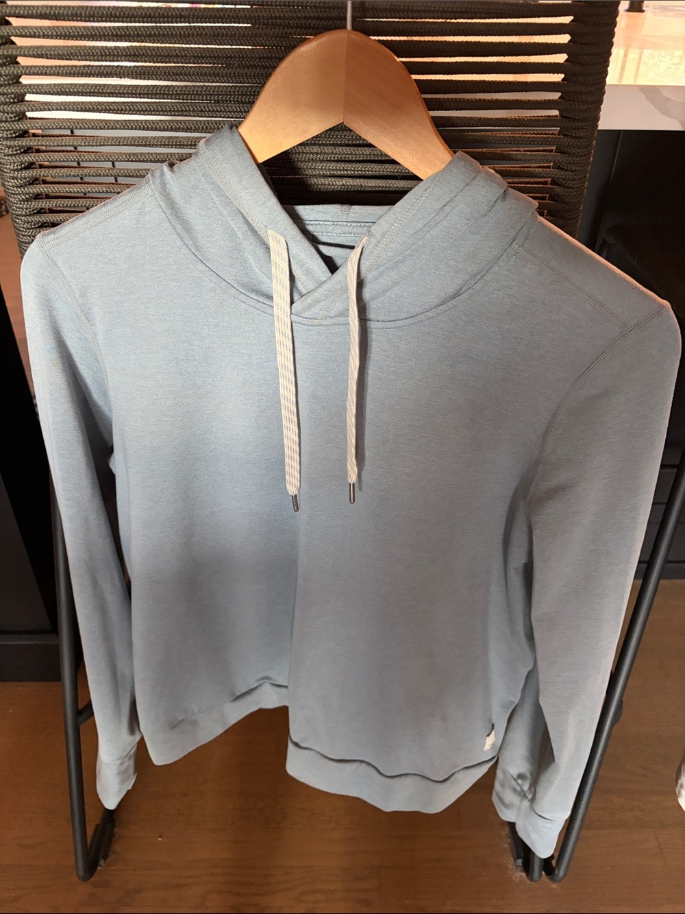 Vuori Women’s Light Blue Crewneck Hoodie Sweater